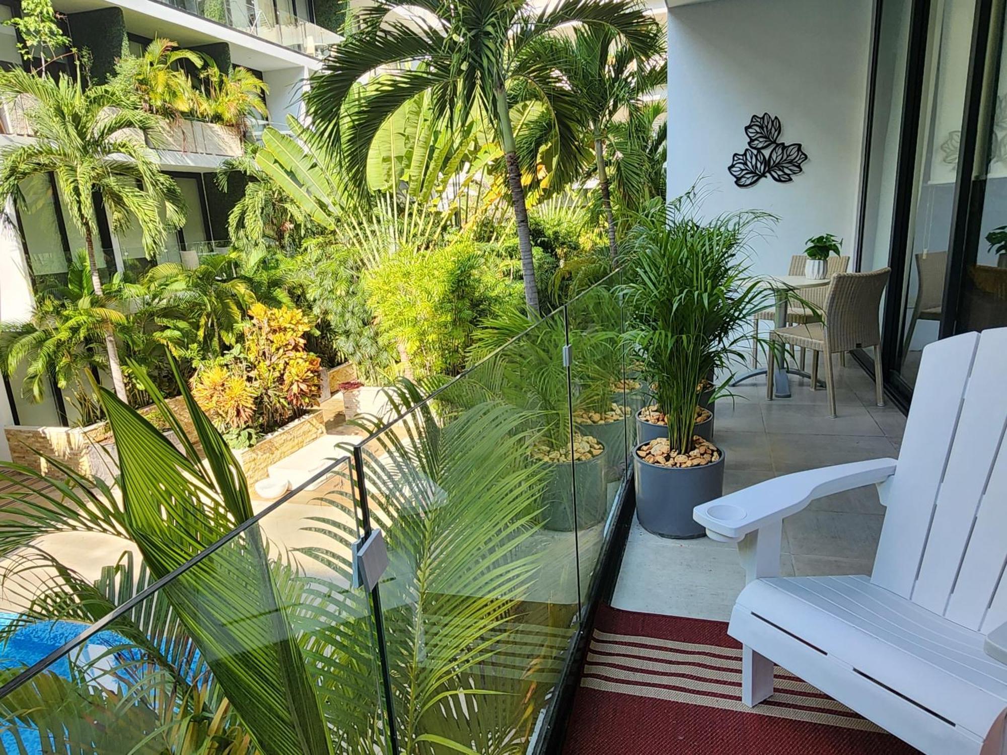 Stunning 1 Bdrm Gym-pool 10 Min To The Beach & Quinta Av Apartamento *